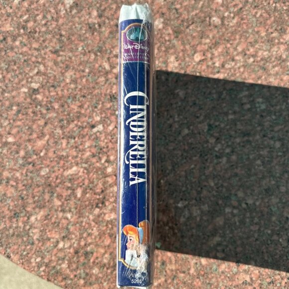 Cinderella (VHS Tape, 1995, Walt Disney Home Entertainment) - Picture 4 of 8